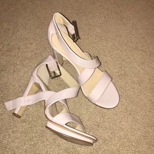 Calvin Klein light pink high heels💗